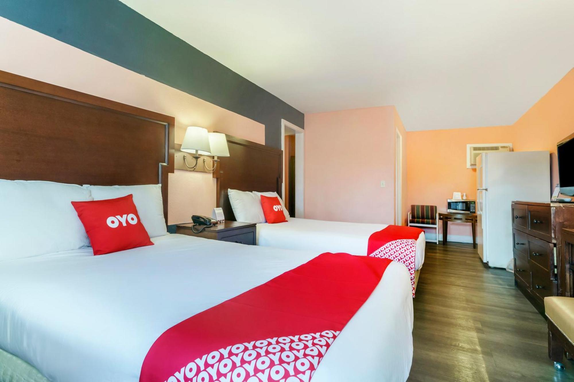Oyo Hotel Myrtle Beach Kings Hwy Exterior photo